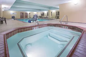 Holiday Inn Express Hotel & Suites Las Vegas NM by IHG - Pool