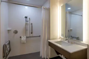 Wingate by Wyndham Vineland - Salle de bain