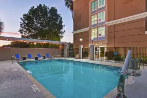 Home2 Suites by Hilton Miramar FT. Lauderdale - Piscine