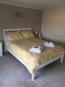 Holden House - Habitación