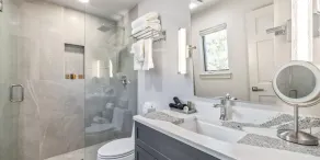 4 Bedroom Luxury Home in East Vail - Badezimmer