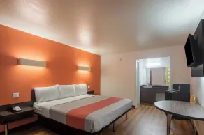 Motel 6 Paris, TX - Chambre