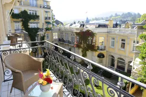 HELIOPARK Bad Hotel Zum Hirsch - Vue de la chambre