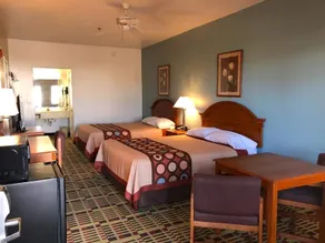 Scottish Inns & Suites Forney/East Dallas - Rum