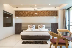 HOTEL SILVERA GRAND - Room