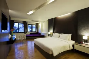 Trinity Silom Hotel - Chambre