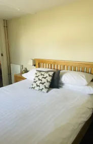 The Sea Trout Inn - Room