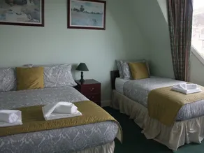 Airdenair Guest House - Værelse