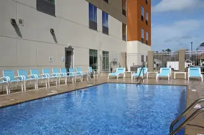 Holiday Inn Express & Suites - Lake Charles South Casino Area by IHG - Piscine