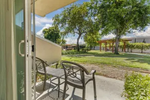 Best Western Plus Garden Court Inn - Chambre
