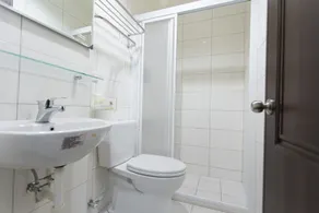 Partyport-Hai - Bathroom