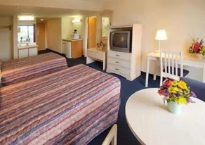 Econo Lodge Inn & Suites Rehoboth Beach - Chambre