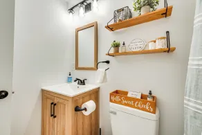 Deck & Community Perks: Bright Pocono Lake Home! - Interiør