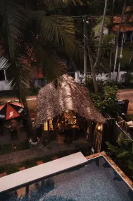 The Jini House - Piscina