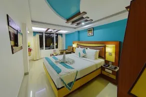 Ponmari Residency - Chambre