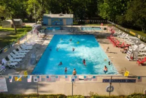 Fish Lake Beach Camping Resort - Pool