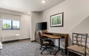 My Place Hotel-Bentonville-Rogers, AR - Chambre
