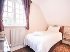 The Burley Inn - Room