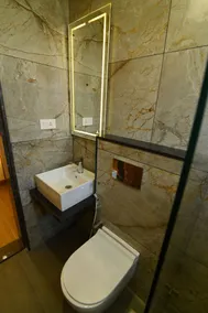 Aurelia Comforts - Deralakatte - Bathroom
