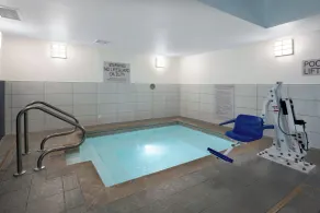 Staybridge Suites West Des Moines by IHG - Pool