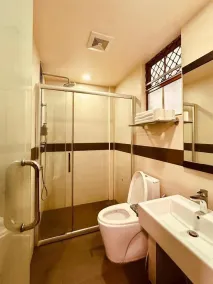 Rara HM - Bathroom