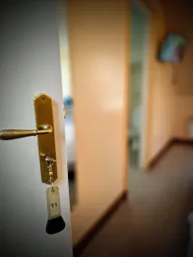 Le conquérant - chambres meublées - Barfleur - Værelse