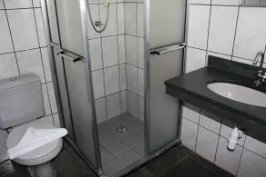 Pousada Dona Emilia - Baño