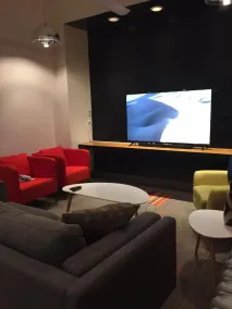 Granville Hall Residence - Lobby lounge