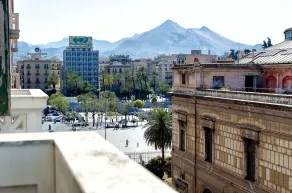 Hotel Garibaldi - View from room