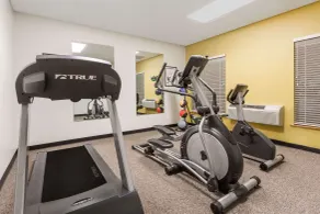 Days Inn by Wyndham Sidney NE - Fitness facility