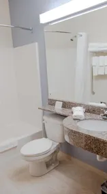 WeStay Suites - Belle Chasse - Badeværelse