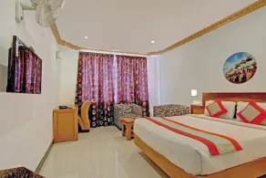 Hotel Meridian Inn - Chambre
