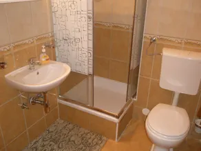Apartments Znjan - Bathroom