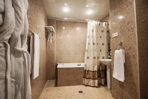 Aviatrans Hotel - Bathroom