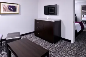 Clarion Inn & Suites Across From Universal Orlando Resort - Chambre