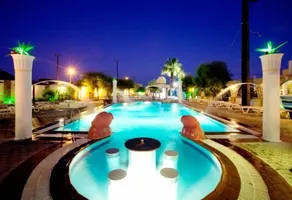 Billy's Studios - Piscina