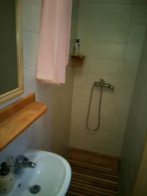 Tourist Farm Strle With Great Local Food - Bathroom