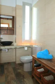 Ayia Marina - Bathroom