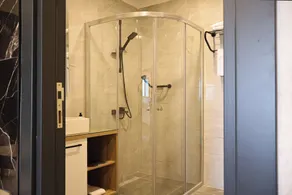 HOME PLUS Hotel - Bathroom