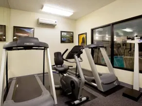 Baymont by Wyndham Merrillville - Salle de remise en forme