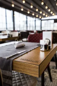 Honour Hotel - Restaurant