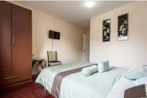 Lilli Garden Inn & Suites - Chambre