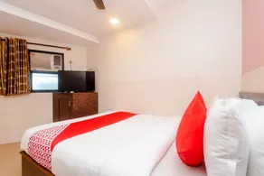 FabHotel Royal Residency Kurla - Image 1