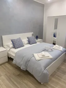 Maryam23 - Room