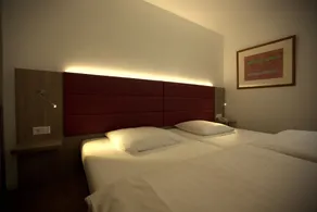 Airport Hotel Walldorf - Room