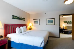 Wildwood Lodge & Suites - Room