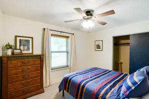 Spacious Country Home Near Ft Sill & Medicine Park - Zimmer