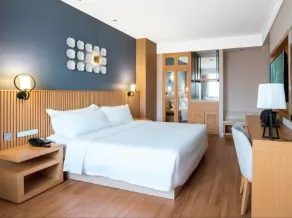 杭州西湖武林广场银泰桔子水晶酒店 - Room