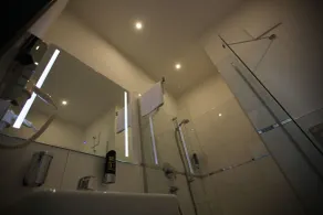 Hotel Starton am Ingolstadt Village - Bathroom