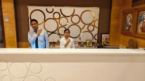 Alps Residency - A Bergamont Hotel, Krishnagiri - Resepsjon